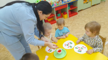 кружок «Цветные ладошки» кружок «Цветные ладошки».